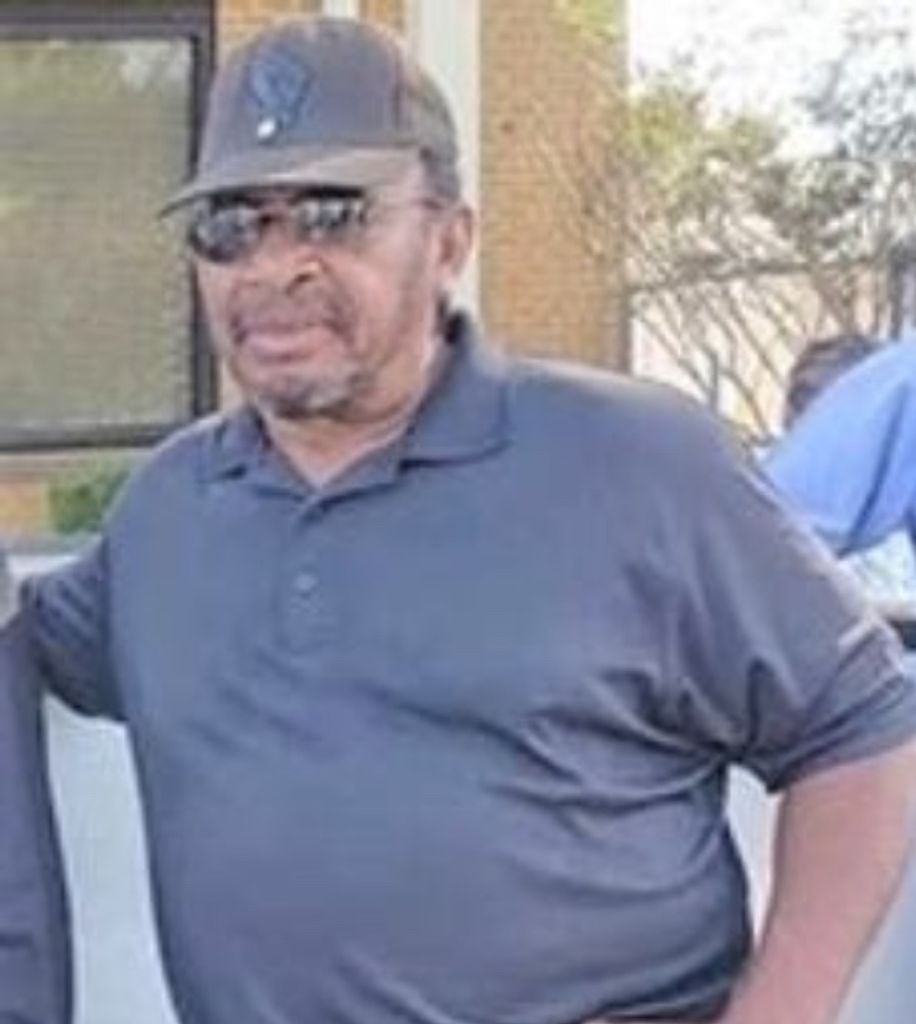 Gary  Wayne 'Hootie' Douglas, Sr.