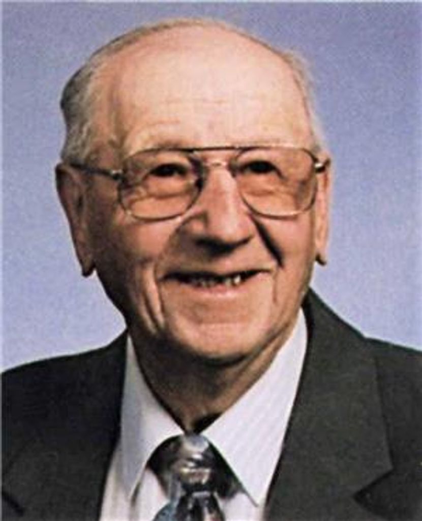 Raymond  Schneider Profile Photo