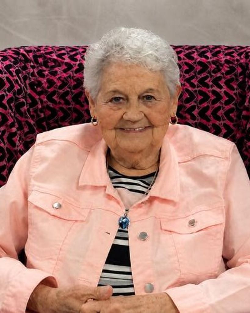 Peggy L Barker