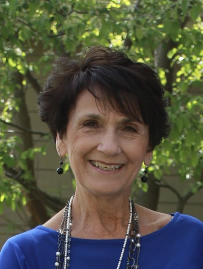 Sharon Nadeau Connors