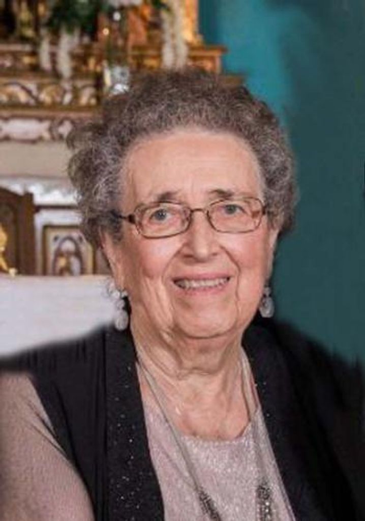 Agnes Kuta Profile Photo