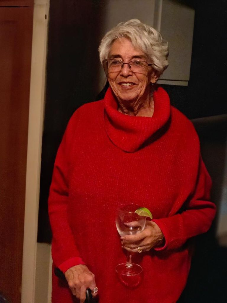 Joann Almanzar Profile Photo