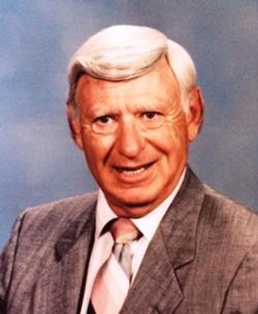 Dale D. Lucas