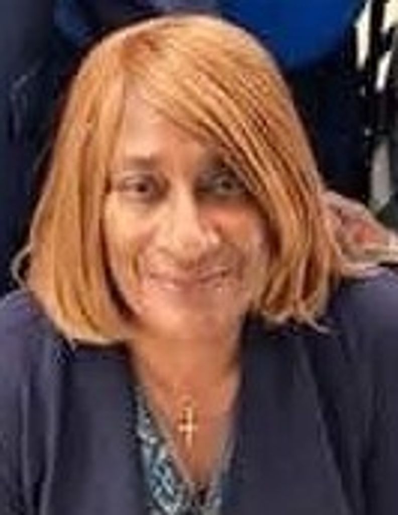 Earnestine Carter