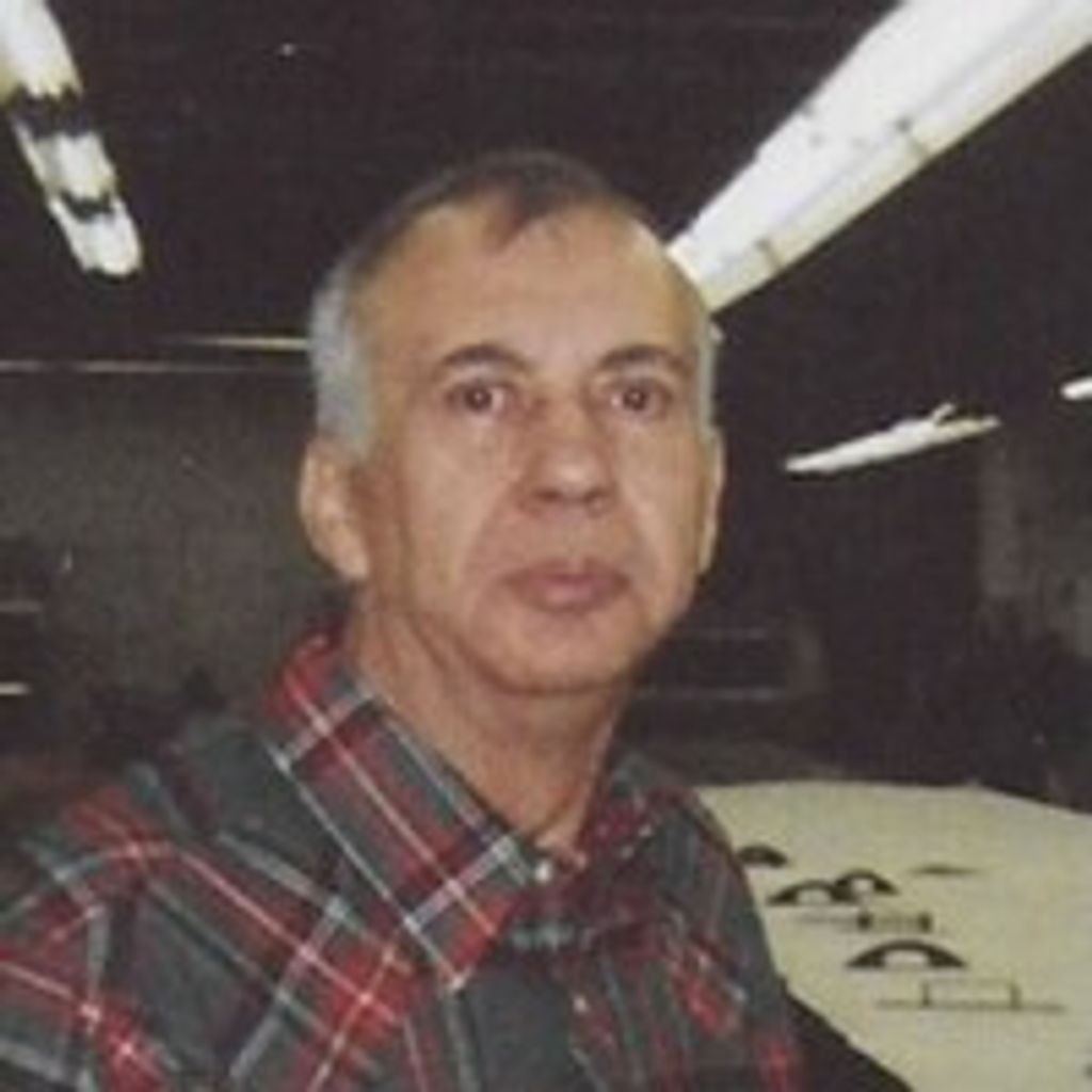 Bennie Robert Scarlett Profile Photo
