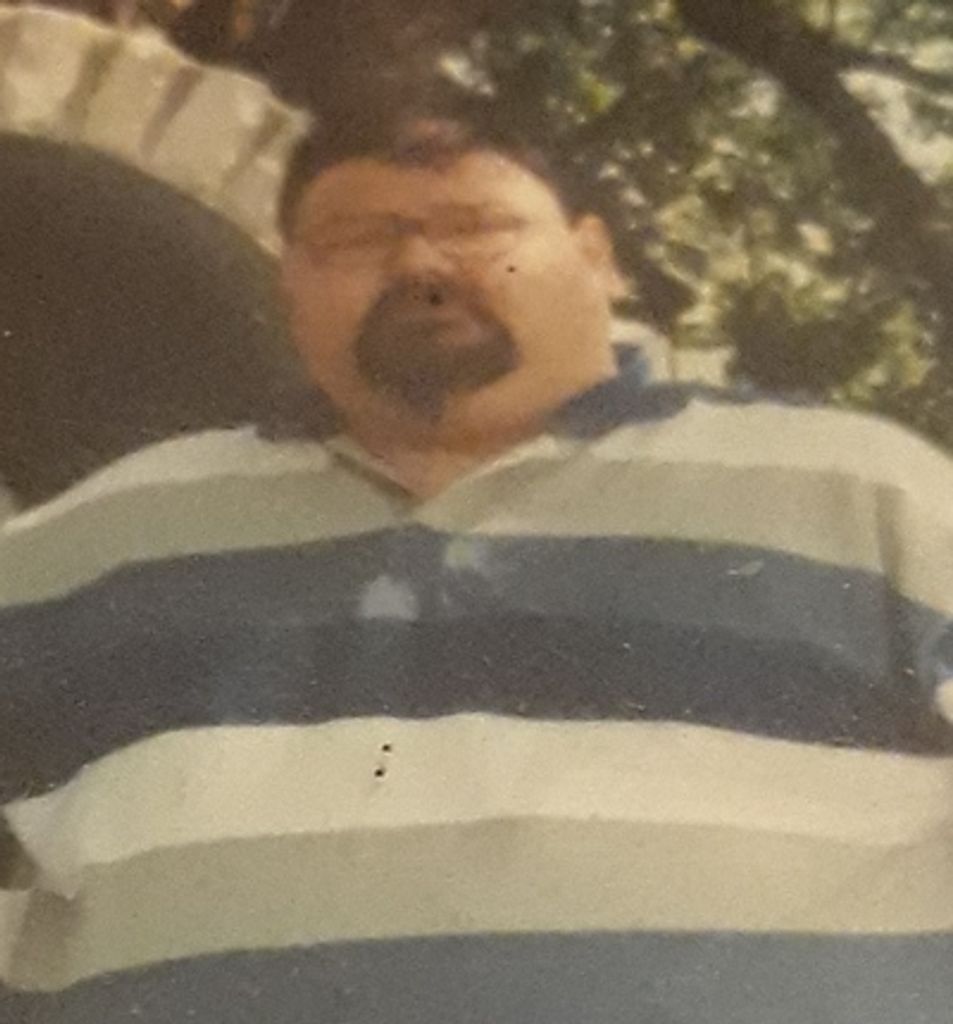 Ernest Herrera Profile Photo