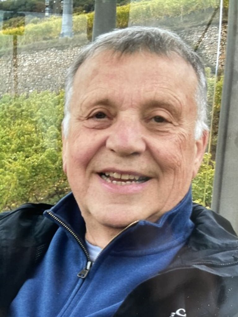 Richard Ross Warner Profile Photo