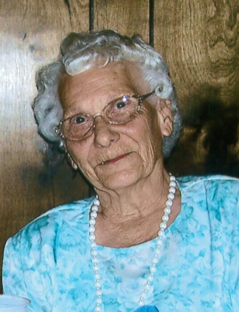 Viola Mae (Gramlick)  Arnold Profile Photo
