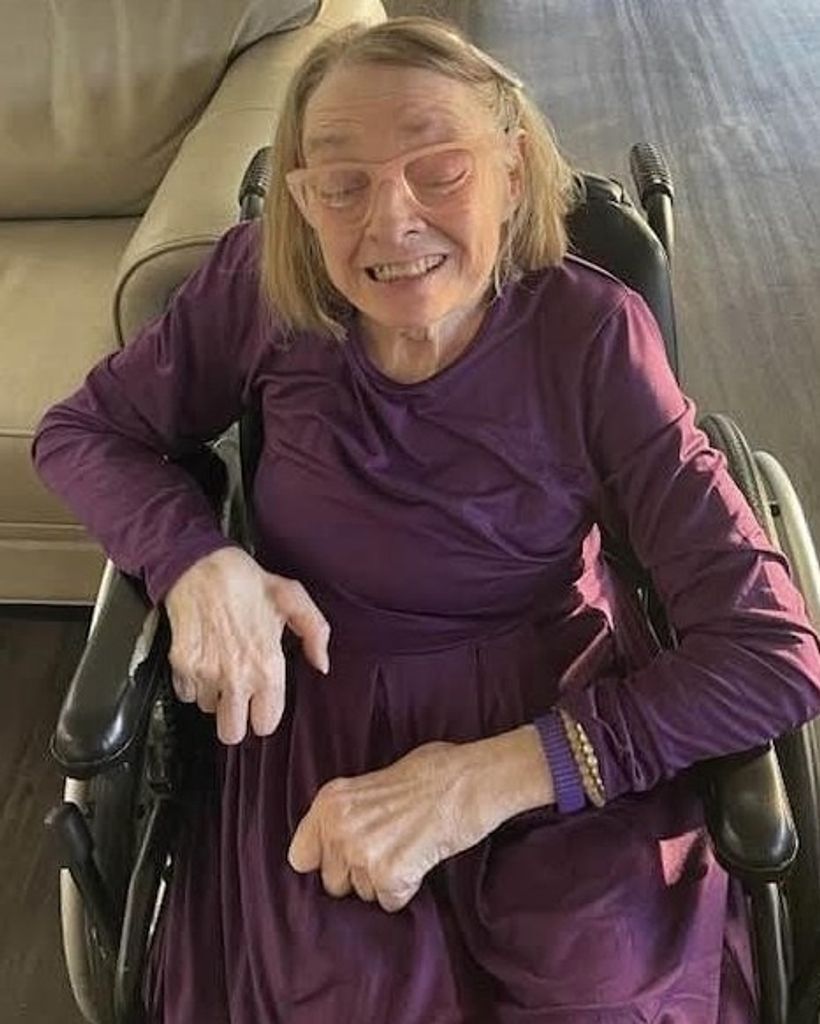 Christine Carol Hillmer Profile Photo