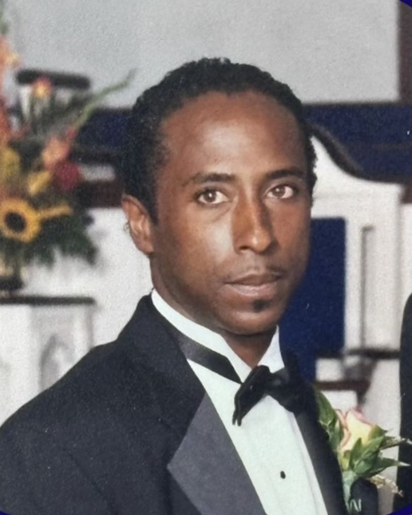 Wallace Edward Vigee, Jr. Profile Photo