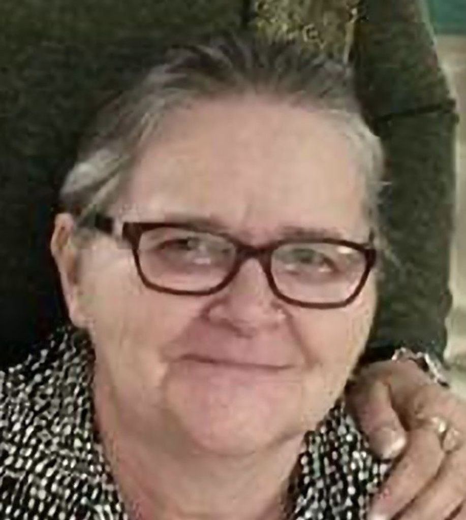 Suzann Lorraine Hagle