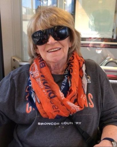 Robin Arlene Knowles's obituary image