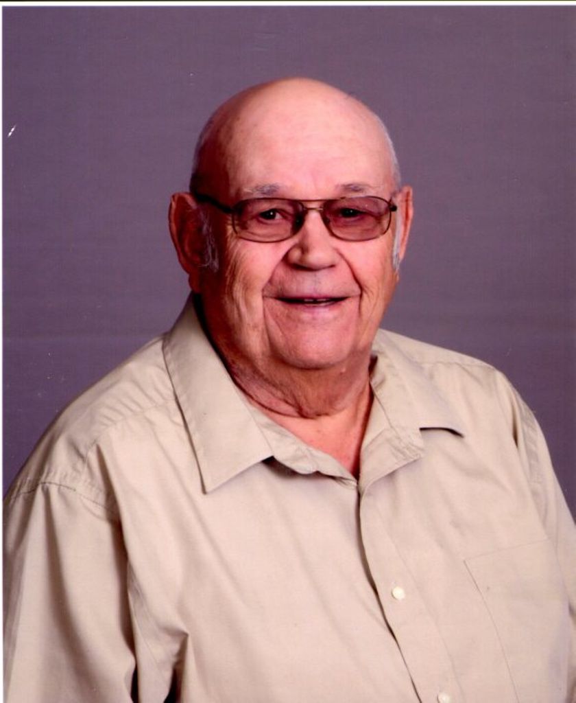 Earl Lenz Profile Photo