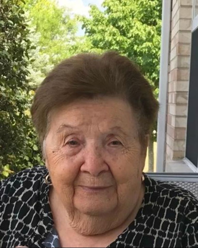 Antonia DiVincenzo