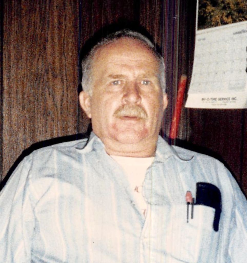Oscar Strawser