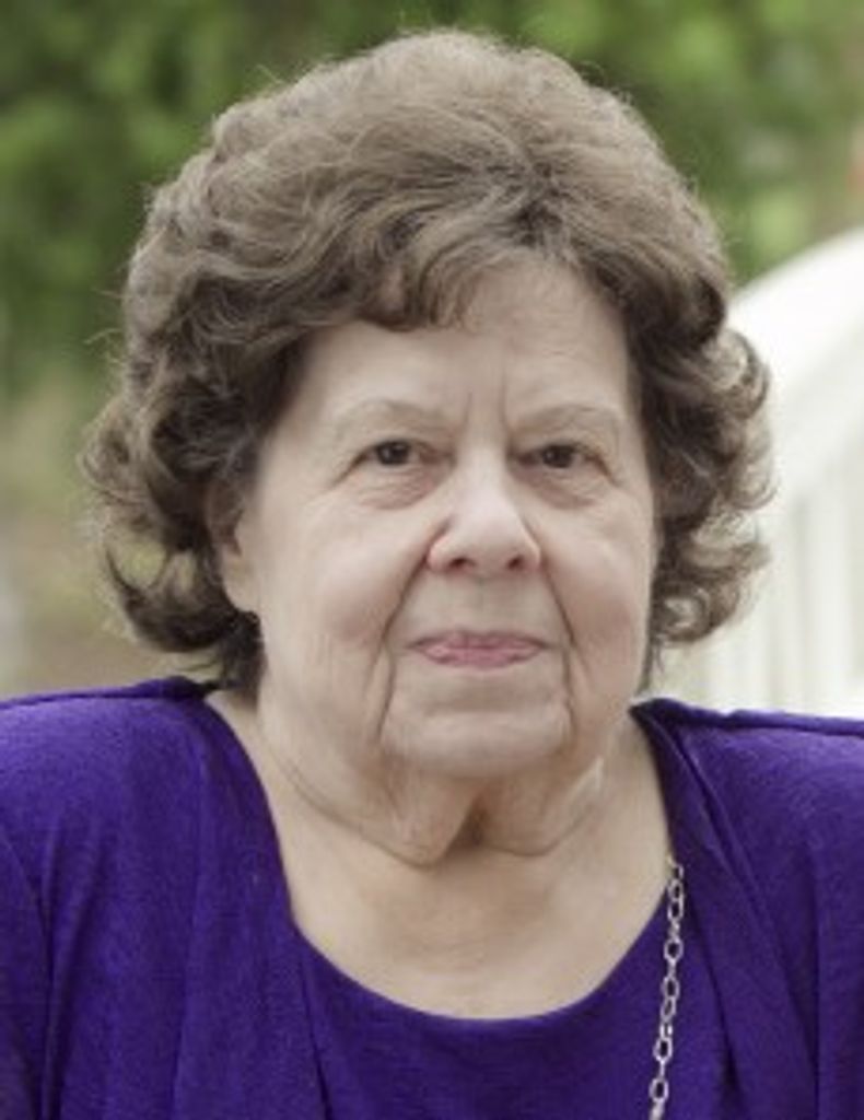 Helen Mikan Profile Photo