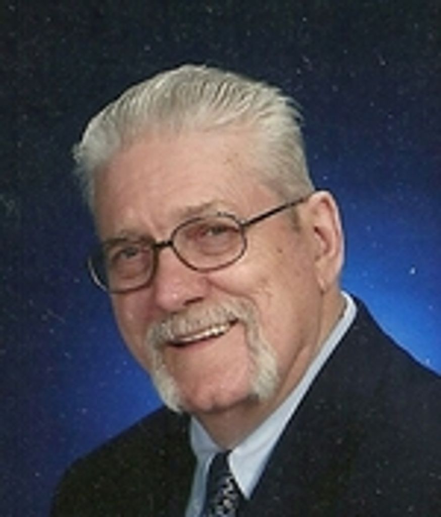 Ronald V Mccune