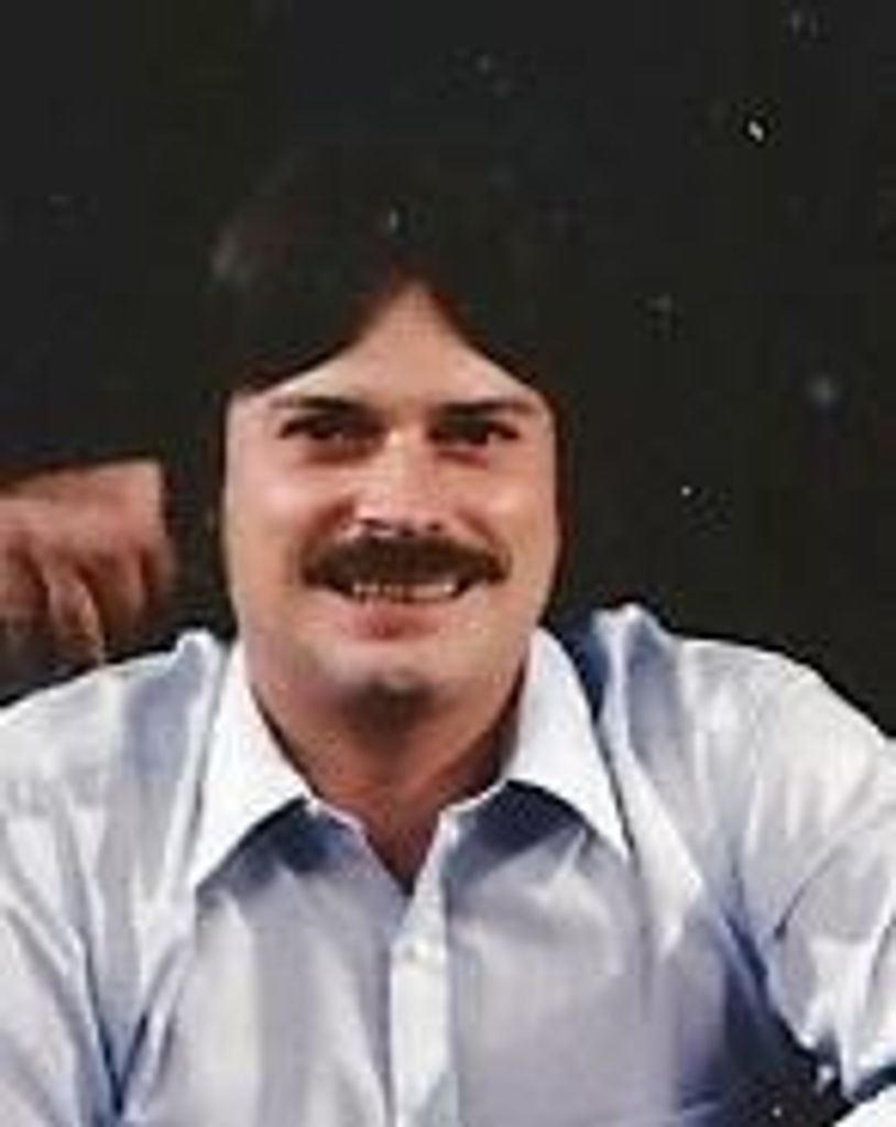 Bruce David Yarlett Profile Photo