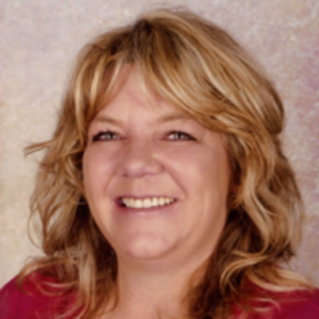 Lisa Kristine Carlson Profile Photo