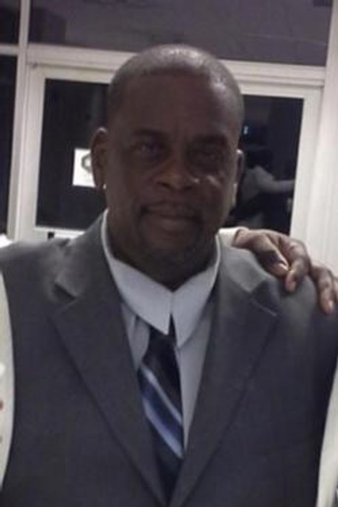 Joel James Diaz Profile Photo