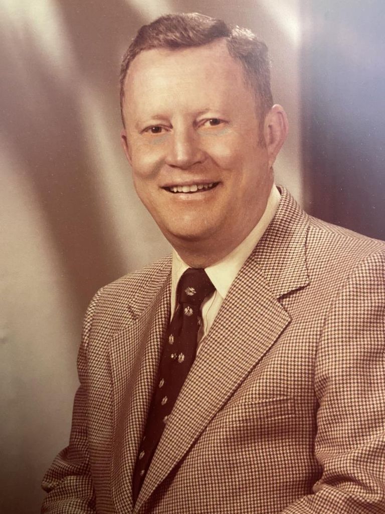 Paul Byron Russell Profile Photo