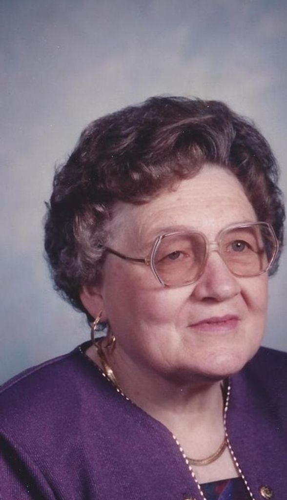 Helen Irene Stauffacher Profile Photo