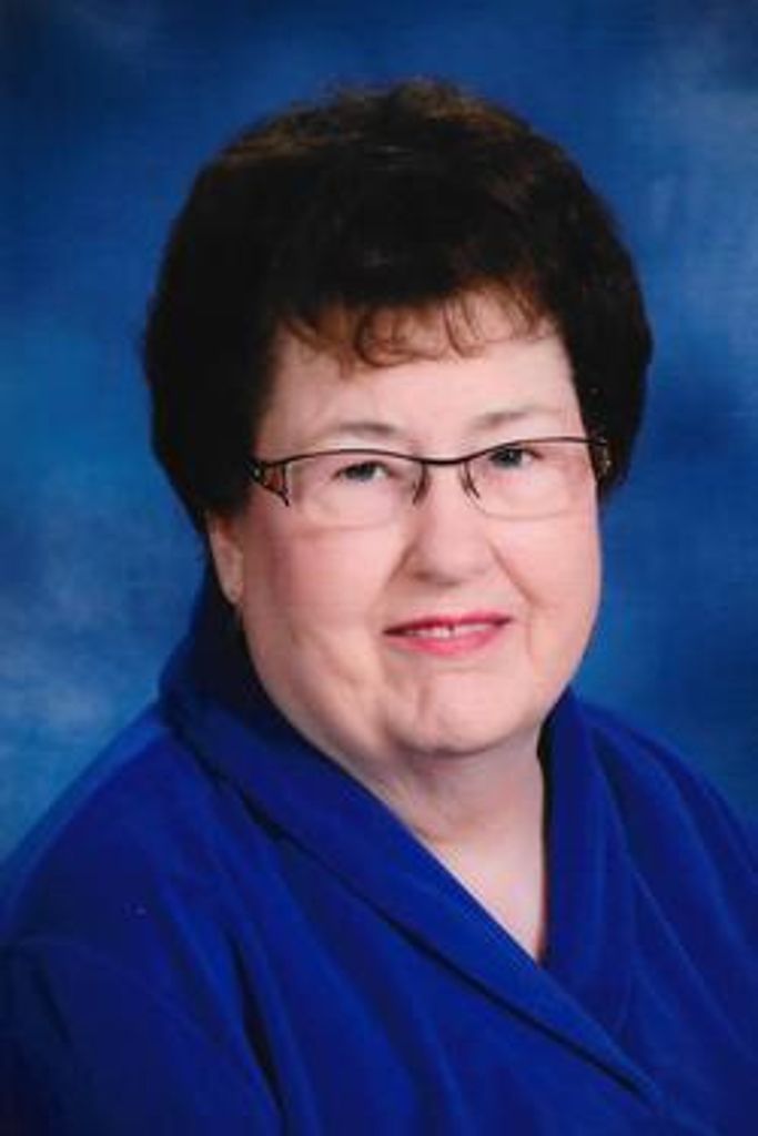 Carol (Brecht) Erickson