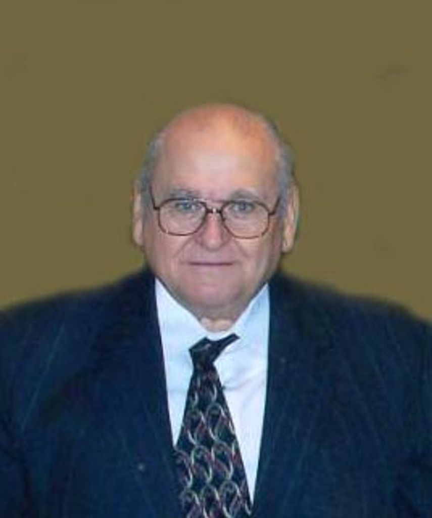 Eugene Hoeft