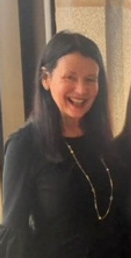 Kathleen (Lynch)  Diaz-Esquivel