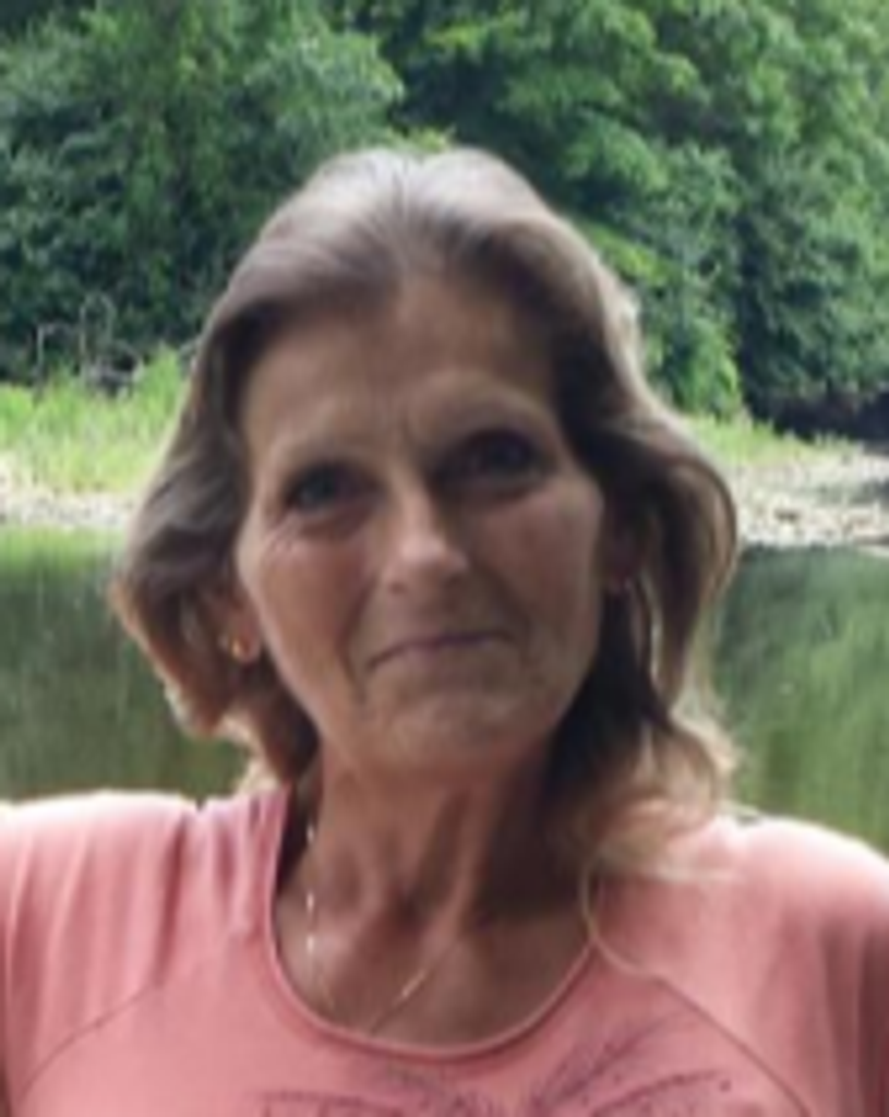 Sandra Sue Holton Profile Photo