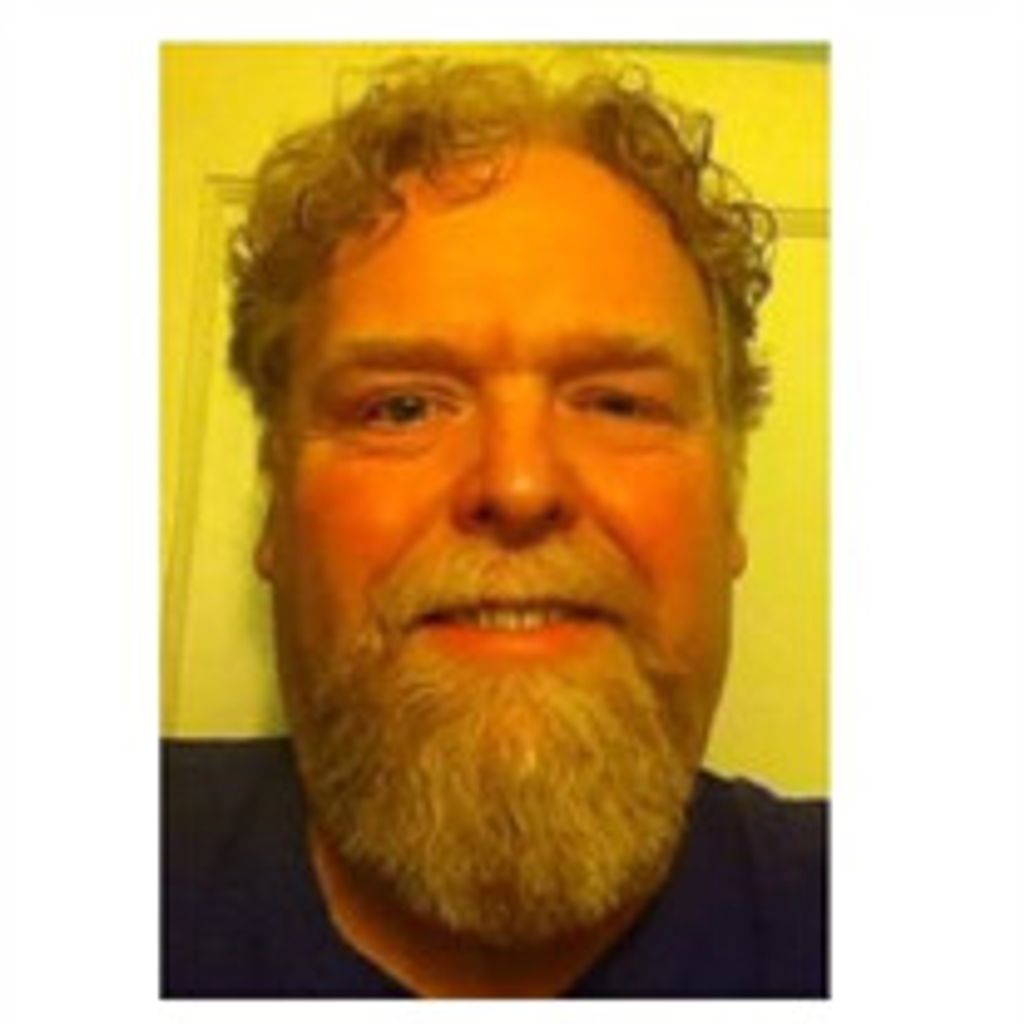 Jerry Christopher " Chris " Phillips