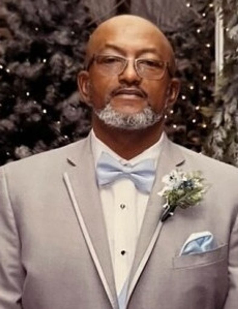 Leonard Corbett Profile Photo