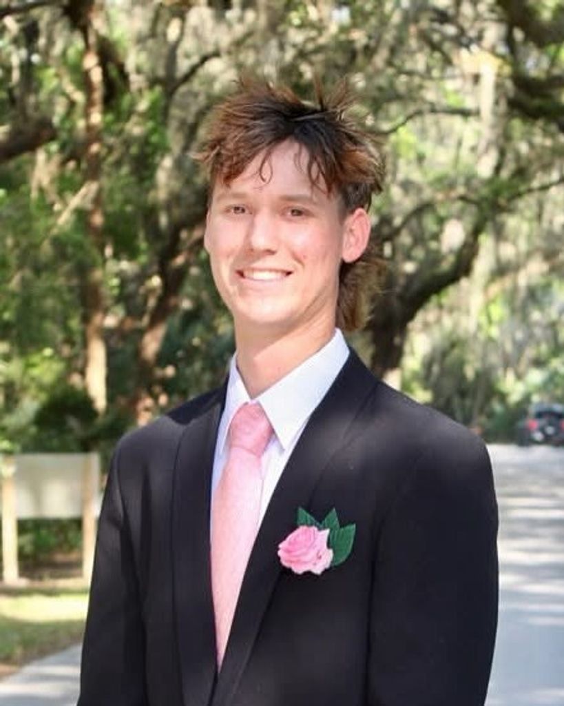Aaron James Bender Profile Photo