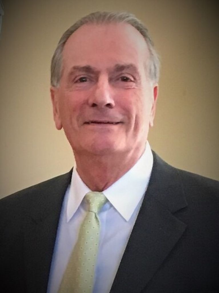 Thomas P. Manzelli Profile Photo
