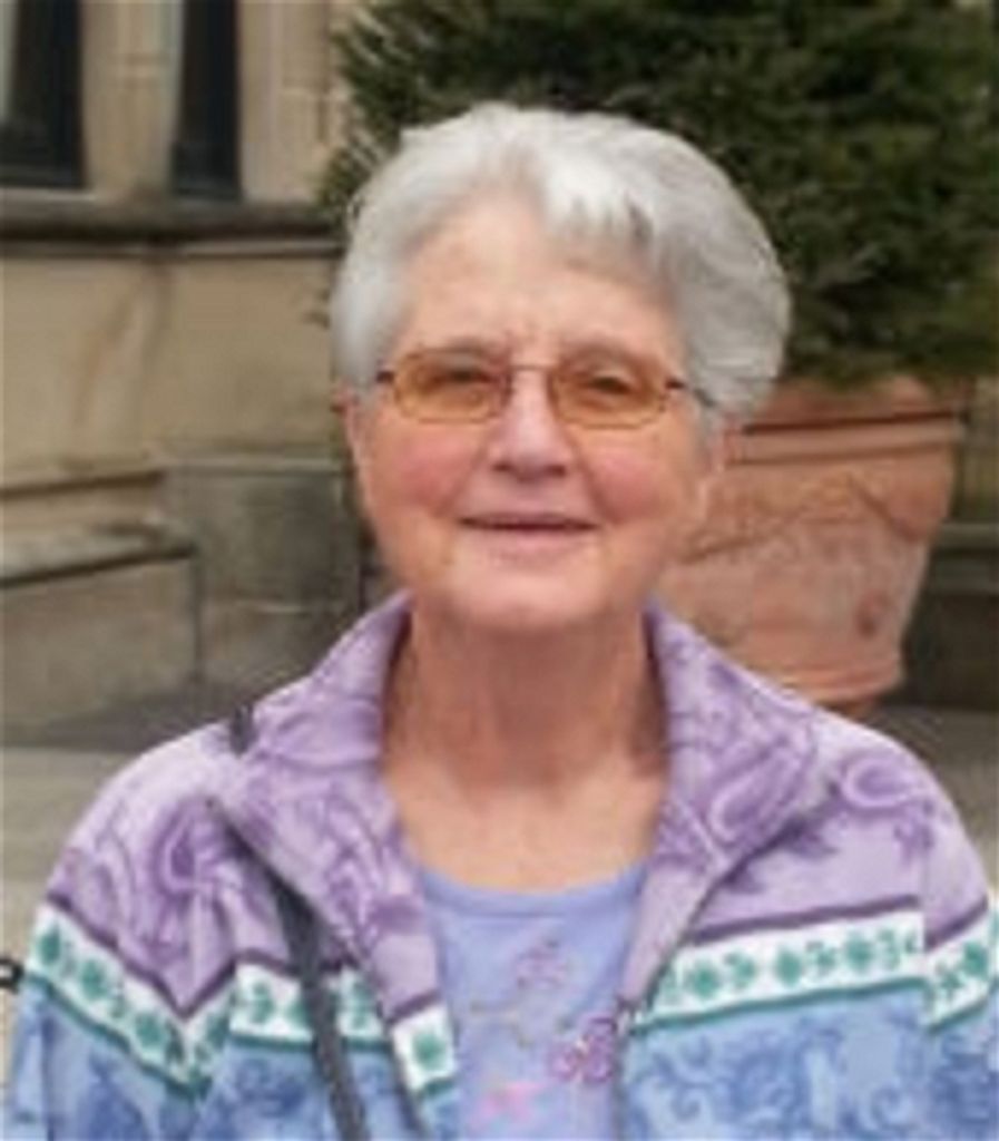 Kathleen Edwards (Snelson)