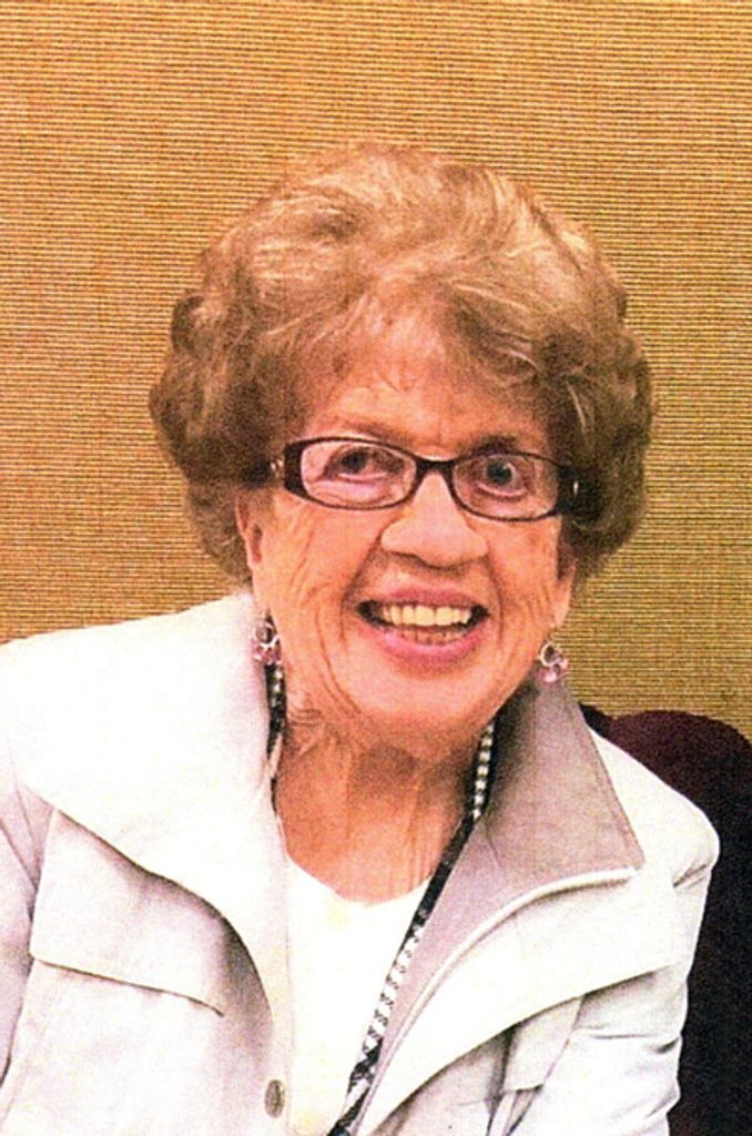 Pauline Stutzman Profile Photo