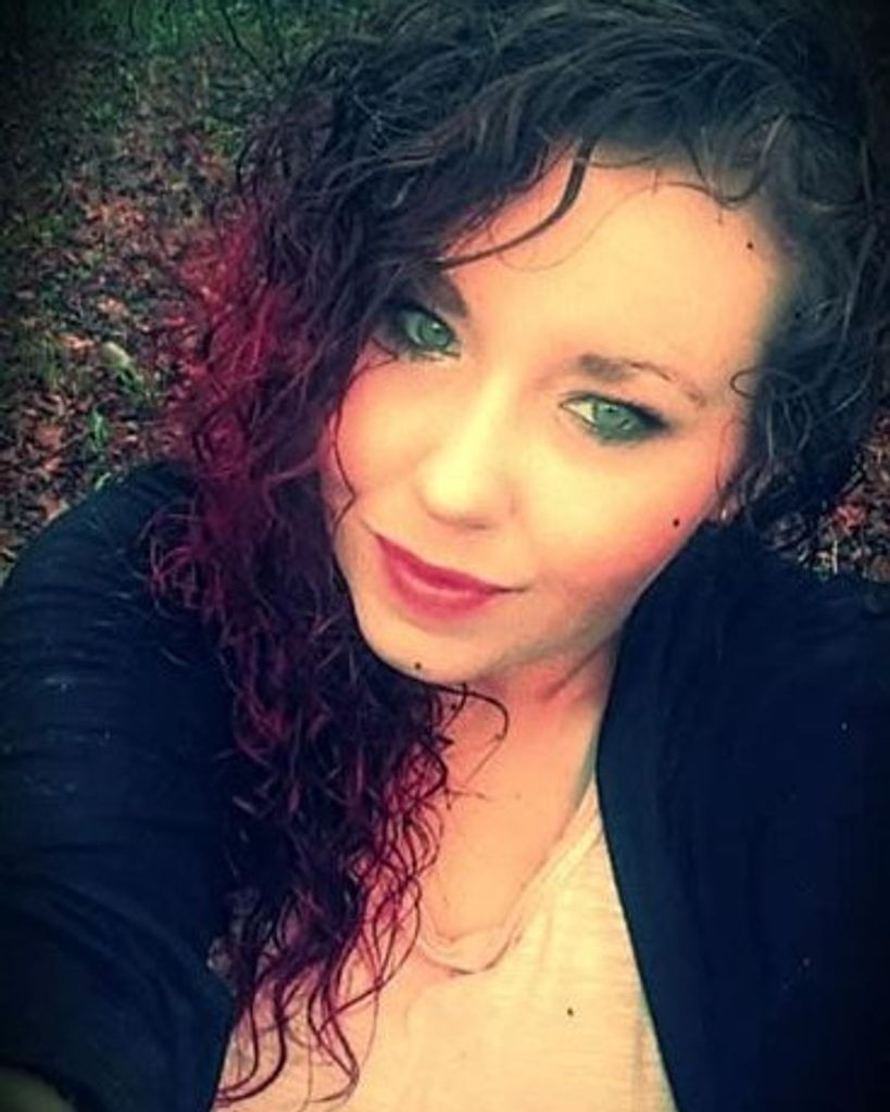 Nikkie Christine Roberts Profile Photo