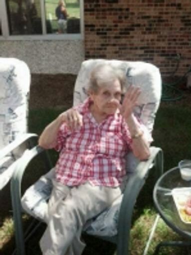 Shirley Ruth Rosengren Erickson photo gallery thumbnail 3 of 6