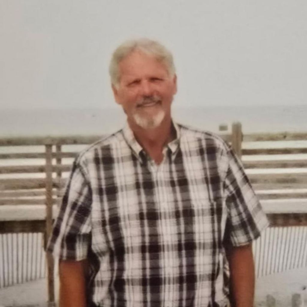 George "G.L." Small Jr. Profile Photo