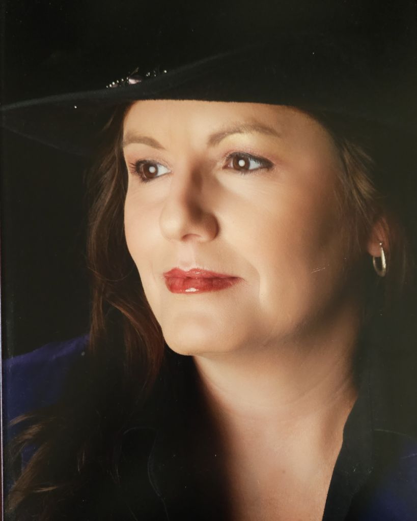 Kelly Lynn Caldwell-Cook Profile Photo