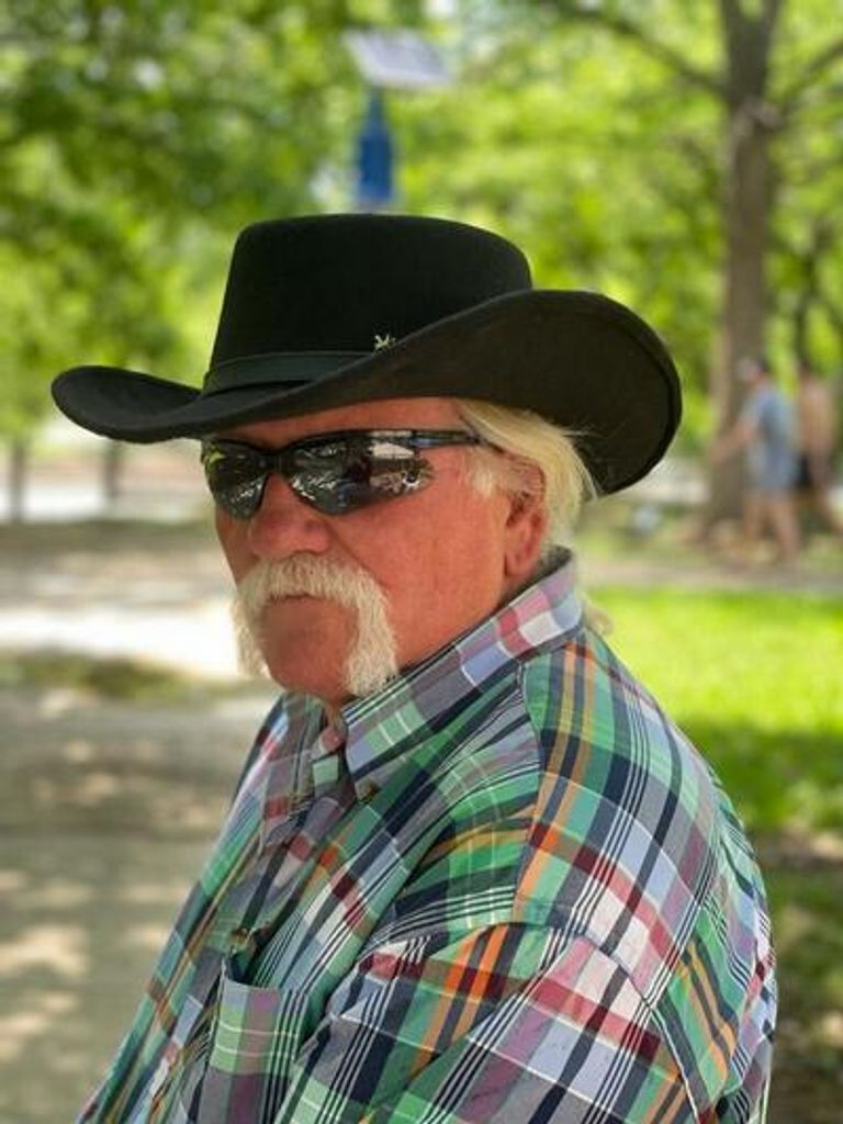 Robert Neal Mcentire, Jr.