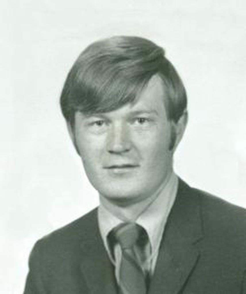 Dexter James Oakes