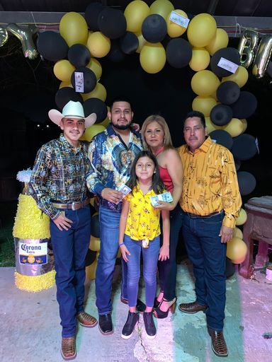 Enrique Martinez Ponce photo gallery thumbnail 2 of 16