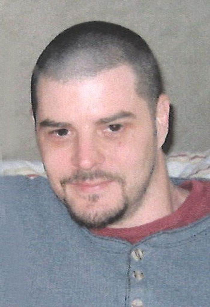 Daniel  Wayne Reeves