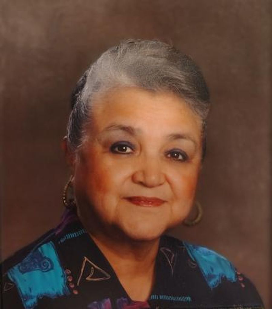 Elvira Corona Profile Photo