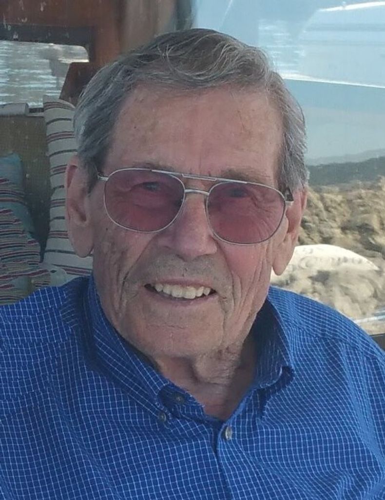 Earl Lloyd Parriott