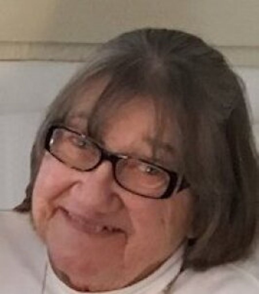 Carolyn Dresser