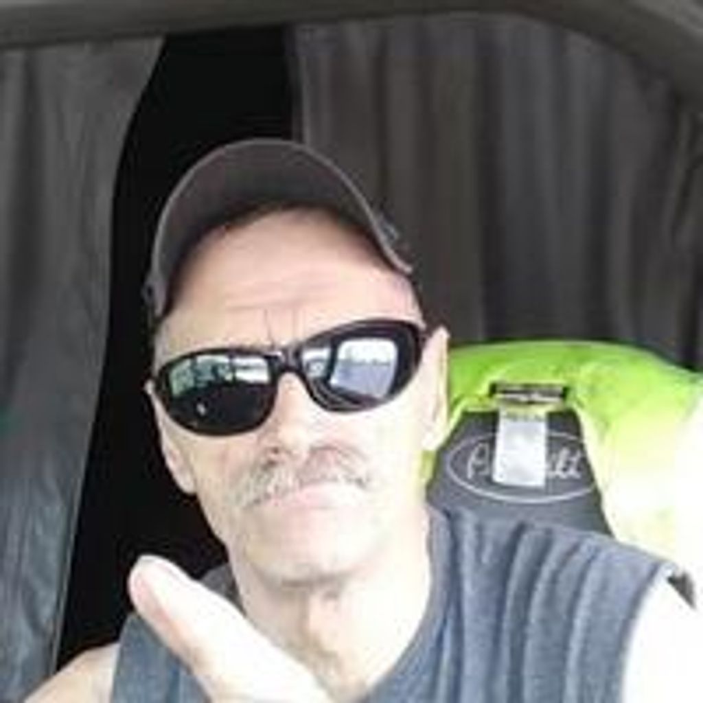 Michael Leon Bayless, Sr. Profile Photo