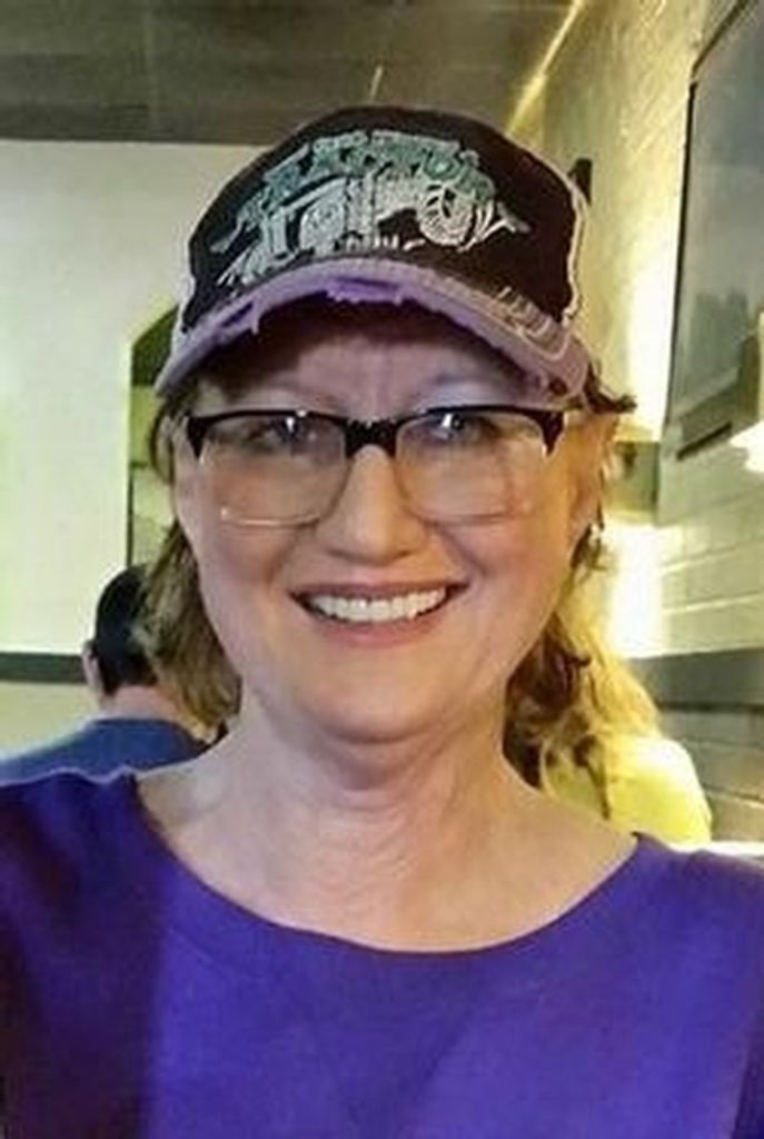 Teresa (Hampton) Snow