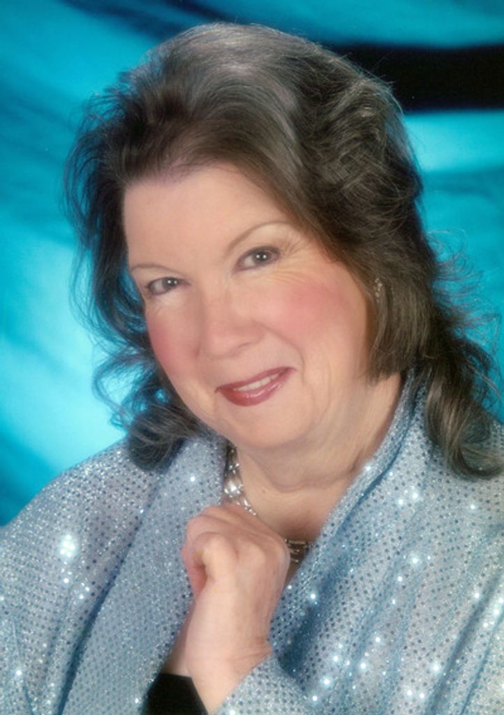 Fern Lavern Munoz